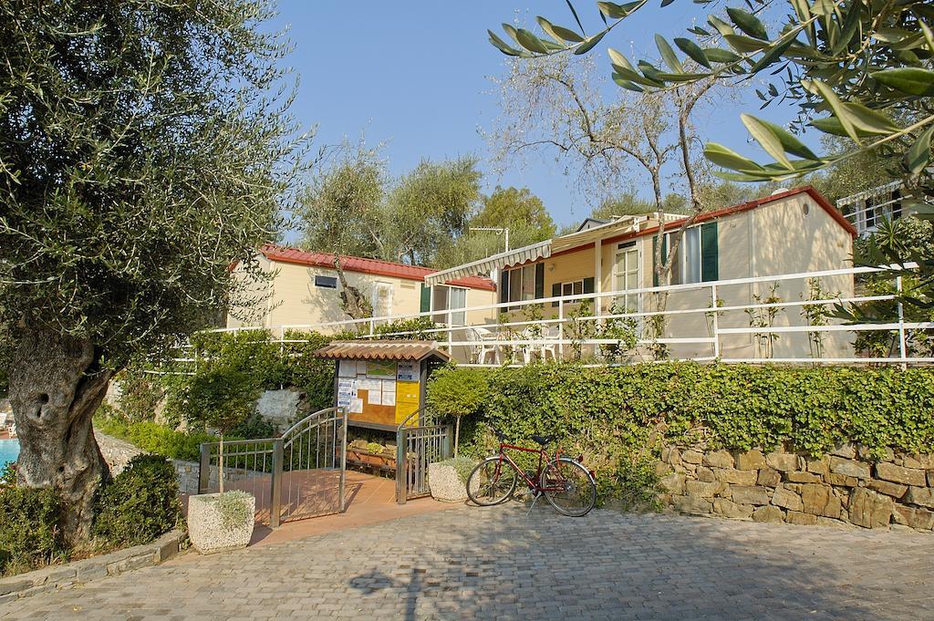 Camping Edy Ντιάνο Μαρίνα Δωμάτιο φωτογραφία